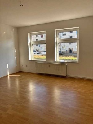 3 Zimmerwohnung im Erdgeschoss mit Terrasse