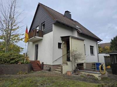 Kleines EFH auf großem Erbbaugrundstück