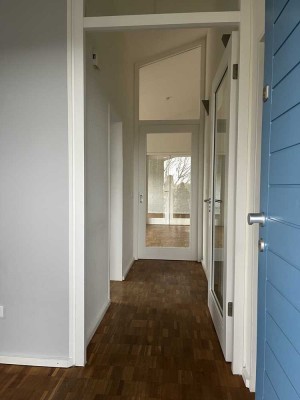 Schicke Balkonwohnung mit moderner EBK!