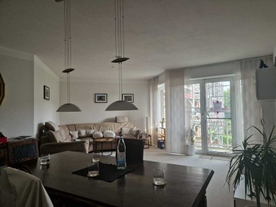 3-Zimmer-Wohnung / 93,9m² mit Balkon, Kellerabteil und Tiefgaragenstellplatz in Norderstedt