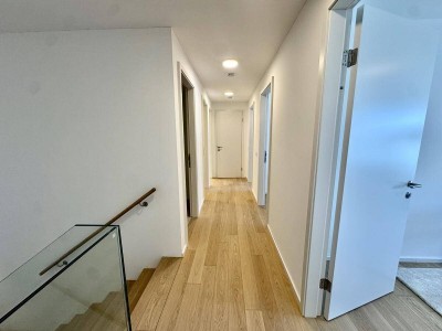 Direkt am Hauptbahnhof - Maisonette mit Gartenidylle - Provisionsfrei und fertig im Oktober