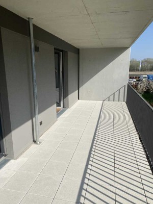 Exklusive 2-Zimmer-Wohnung (Balkon/EBK) und Blick auf Rhein in Speyer