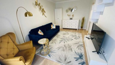 Stilvolle 2-Raum-Wohnung mit Balkon und Einbauküche in Jena