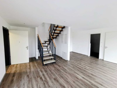 3-Zi. Maisonette-Wohnung mit Dachterrasse zum Erstbezug im Zentrum von Langenau