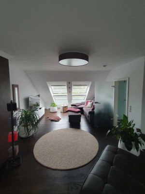 2 hochwertig ausgestattete und offene Wohnungen mit Doppelgarage