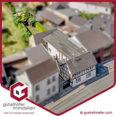 NEUER PREIS! Großzügiges und bezugsfreies Generationenhaus mit Innenhof, Garten und viel Potenzial