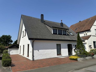 Im beliebten Gehlenbeck befindet sich dieses Tipp-Topp gepflegte Einfamilienhaus