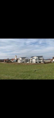 3,5-Zimmer-Dachgeschosswohnung ca. 95 qm, 1495,-€, mit Balkon und EBK in Haisterkirch
