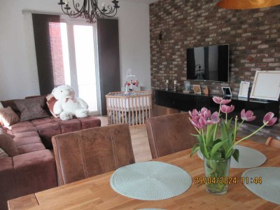 Stilvolle 3-Raum-EG-Wohnung mit gehobener Innenausstattung mit EBK in Brühl