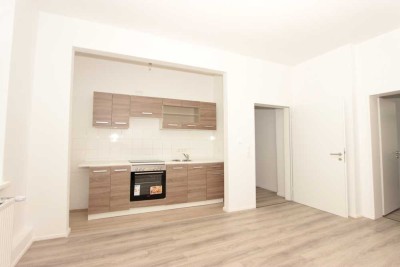 Sanierte 4 ZKB, 88m², mit EBK, Balkon + Dusche in Wilhelmshaven