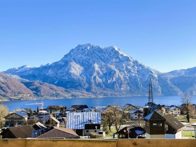 FREIRAUM GENIEßEN! Penthouse mit Seeblick &amp; beeindruckender Raumhöhe