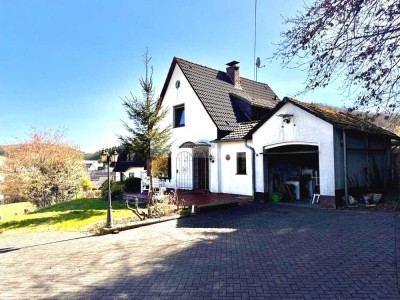 Ferienhaus mit Panorama-Lage in Sundern