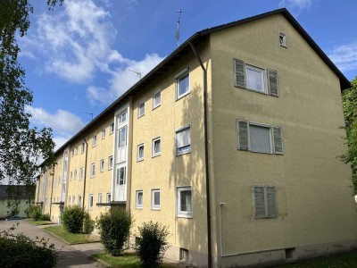 Renovierte 3-Zimmer Wohnung mit Balkon