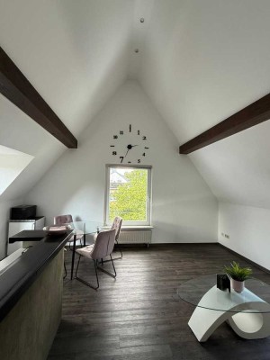 Studiowohnung im Dachgeschoss  in Siegburg