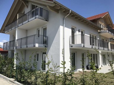 Neuwertige 2-Raum-Wohnung mit gehobener Innenausstattung mit 2 Balkonen,  Bad Heilbrunn