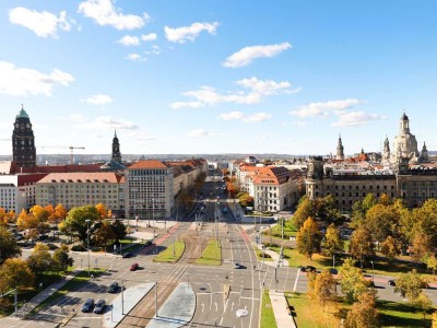 Stilvoller Wohnkomfort mit traumhaften Ausblick: Großzügige Etagenwohnung mit Loggia & viel Licht