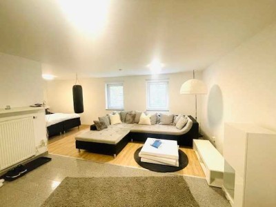 1-Zimmer-Wohnung mit Einbauküche