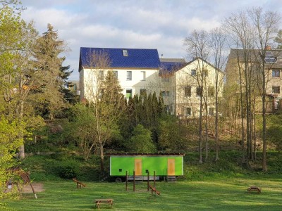 Charmantes Zweifamilienhaus in bester Lage – Vielseitigkeit und Komfort in Saalburg-Ebersdorf