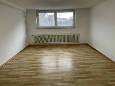 Gepflegte 2-Raum-Wohnung mit Einbauküche in Paderborn
