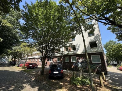 vermietete Eigentumswohnung im 3. Obergeschoss mit Balkon