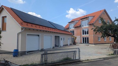 Erstbezug mit Terasse  2-3 Zimmer-Erdgeschosswohnung mit geh. Innenausstattung