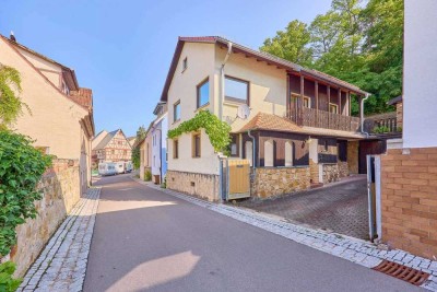 Mediterrane Eleganz trifft moderne Technik – Ihr Zuhause im Weinort Rotenberg