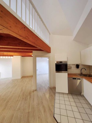 Moderne Maisonette in der Stolzestraße mit Blick über die Stadt + Balkon *Provisionsfrei*