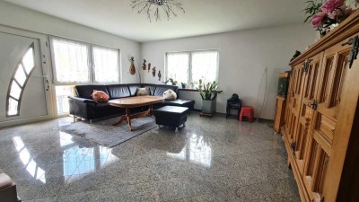 Hochwertig saniertes Wohnhaus in ruhiger Lage von Burgholzhausen