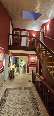 Familienfreundliches Haus mit 5 Zimmern, großem Garten, Terrasse & Garage – Nähe Bodensee