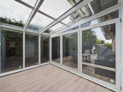 6 Zimmer Einfamilienhaus mit Wintergarten, großem Garten & moderner Ausstattung
