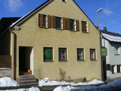 3,5-Zimmer-Wohnung mit Wintergarten (24 m²), Terrasse (40 m²), Dachgarten (100 m²) in Pegnitz