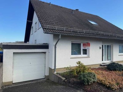 Schicke Wohnung für solventen Mieter in AK-Honneroth