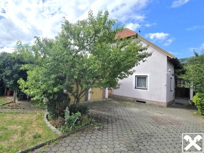 Ein Projekt für Visionäre – Dieses Mehrfamilienhaus wartet auf Ihre persönliche Handschrift!