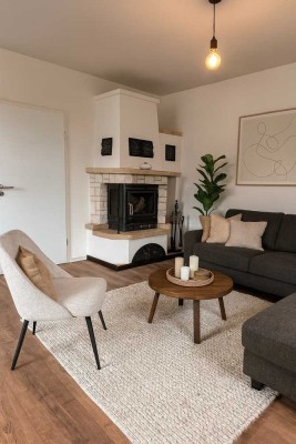 TOP Sanierte 3 Raum Wohnung mit Garten, Kamin, Keller, Dachboden