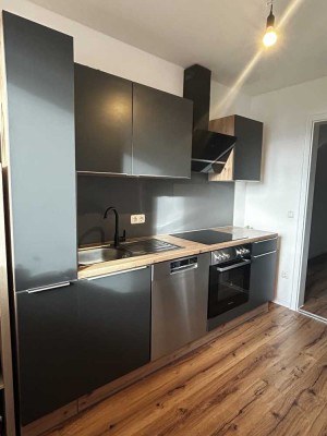 Ab 1.2.26: nur 5 Gehminuten zu S-/U-Bahn, moderne 3-Zi-Whg mit Balkon und Fernblick: Mü.-Feldmoching