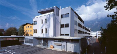 Schöne Garçonnière mit TG-Platz