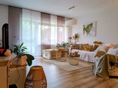 stilvolle ETW mit Terrasse.