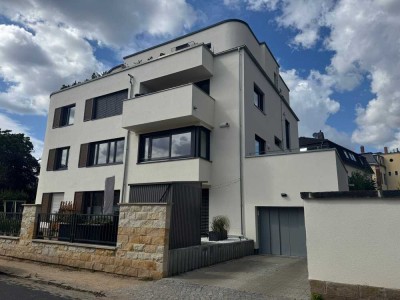Erstbezug! Exklusive 4-Zimmerwohnung mit großer Terrasse, barrierefrei mit Lift, in bester Lage