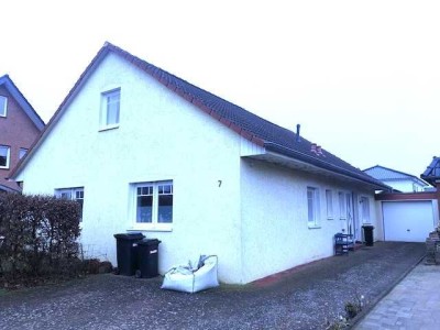 Modernes Einfamilienhaus (130 m²) Baujahr 2008  mit Terrasse und Garten in Minderheide Minden