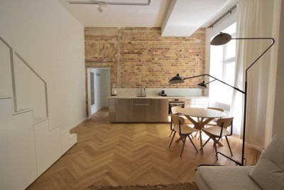 New loft with mezzanine close to Frankfurter Tor