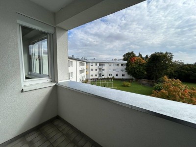 WOHNEN IN TRAUN - 3-ZIMMER-WOHNUNG MIT LOGGIA UND TIEFGARAGENPLATZ