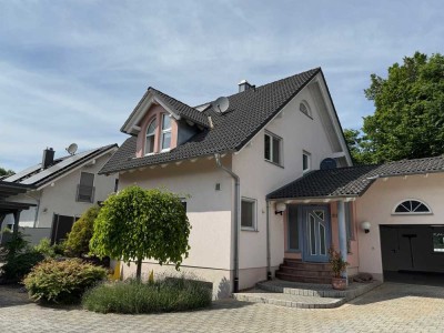 Mit sehr viel Liebe gepflegtes EFH in ruhiger Lage