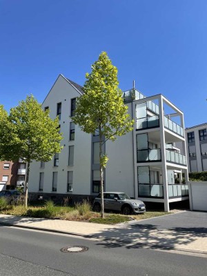 Moderne Neubau-Zwei-Zimmerwohnung mit eigenem Gartenteil