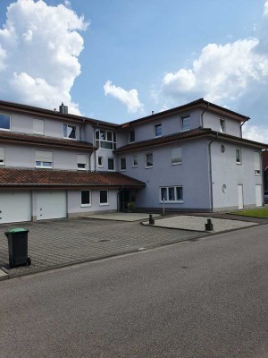 2ZKB  60m³ mit Balkon in Köllerbach