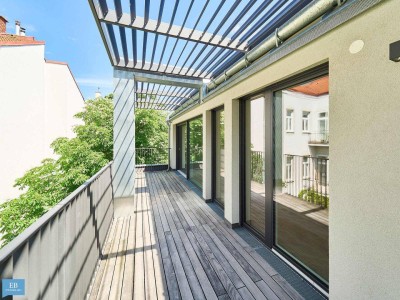 Zeitlose Ästhetik in urbaner Ruheoase - Edle Dachwohnung mit viel Freifläche