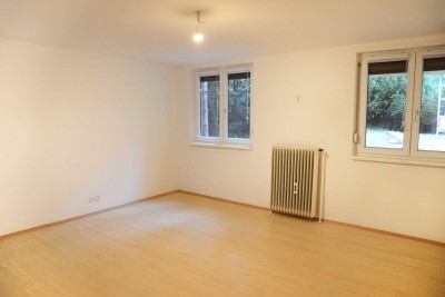 Maisonette-Wohnung! Renovierungsbedürftig!!!