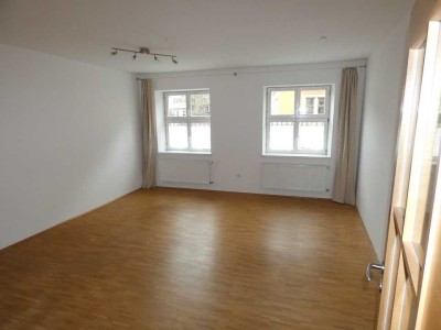 3-Zimmer - Stadt-Wohnung im Zentrum Dinkelsbühls - ab 01. April frei