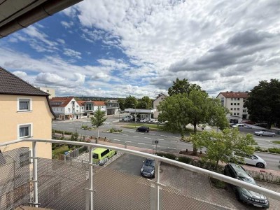 Charmante 1-Zimmer-Wohnung mit Balkon und Stellplatz in Zentraler Lage von Forchheim