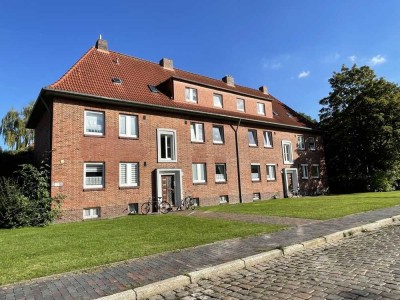 Doppelt hält besser! Zwei sanierte Erdgeschosswohnungen im Paket zu veräußern