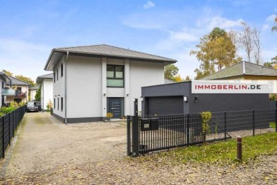 IMMOBERLIN.DE - Energieeffizientes Einfamilienhaus mit Südterrasse & Garage in naturschöner Lage